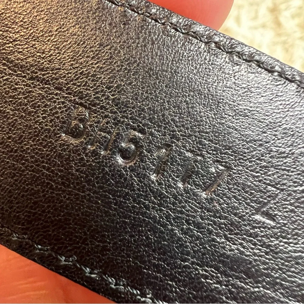 men's brioni logo buckle black Leather belt Size 32 Normal Wear See Photos